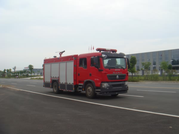 國五重汽T5G泡沫消防車(chē)(5噸)